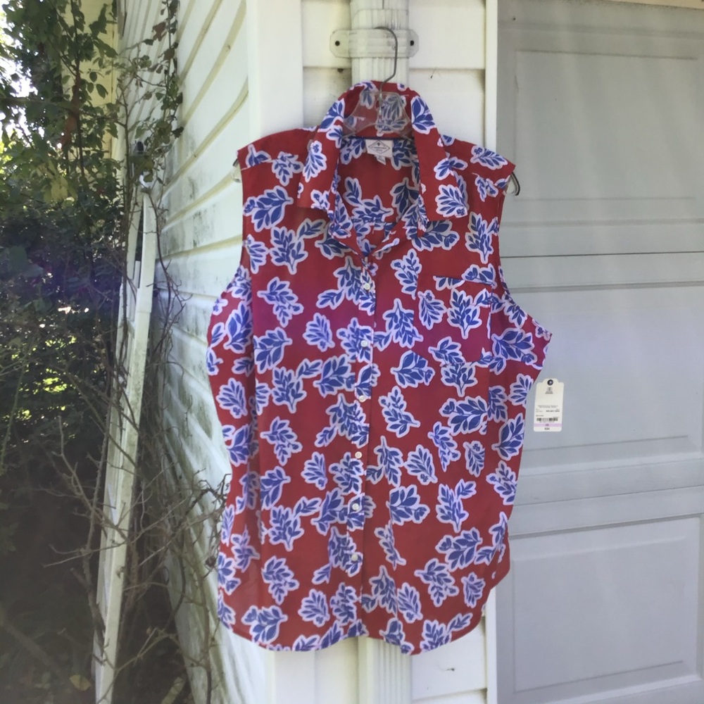 NWT St. Johns Bay Red Blue White Floral Cotton Sleeveless Blouse